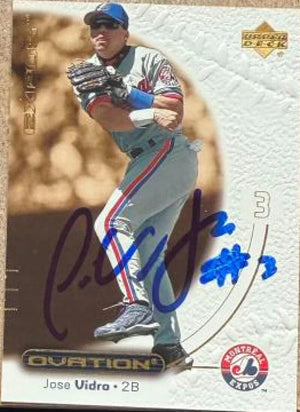 Jose Vidro Signed 2001 Upper Deck Ovation Baseball Card - Montreal Expos #44