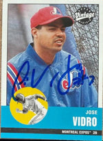 Jose Vidro Signed 2001 Upper Deck Vintage Baseball Card - Montreal Expos #242
