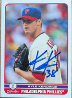 Kyle Kendrick Signed 2009 O-Pee-Chee Baseball Card - Philadelphia Phillies