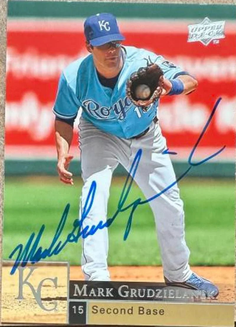 Mark Grudzielanek Signed 2009 Upper Deck Baseball Card - Kansas City Royals #170
