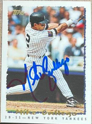 Mike Gallego Signed 1995 Topps Baseball Card - New York Yankees - PastPros
