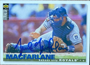 Mike MacFarlane Signed 1995 Collector's Choice Baseball Card - Kansas City Royals