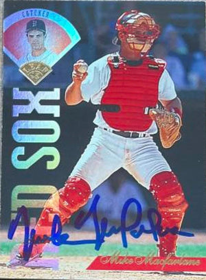 Mike MacFarlane Signed 1995 Leaf Baseball Card - Boston Red Sox