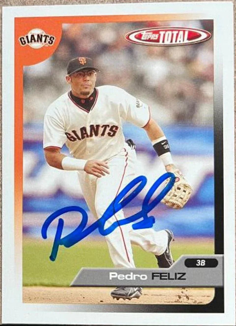 Pedro Feliz Signed 2005 Topps Total Baseball Card - San Francisco Giants