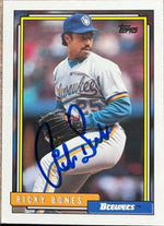 Ricky Bones Signed 1992 Topps Traded Baseball Card - Milwaukee Brewers