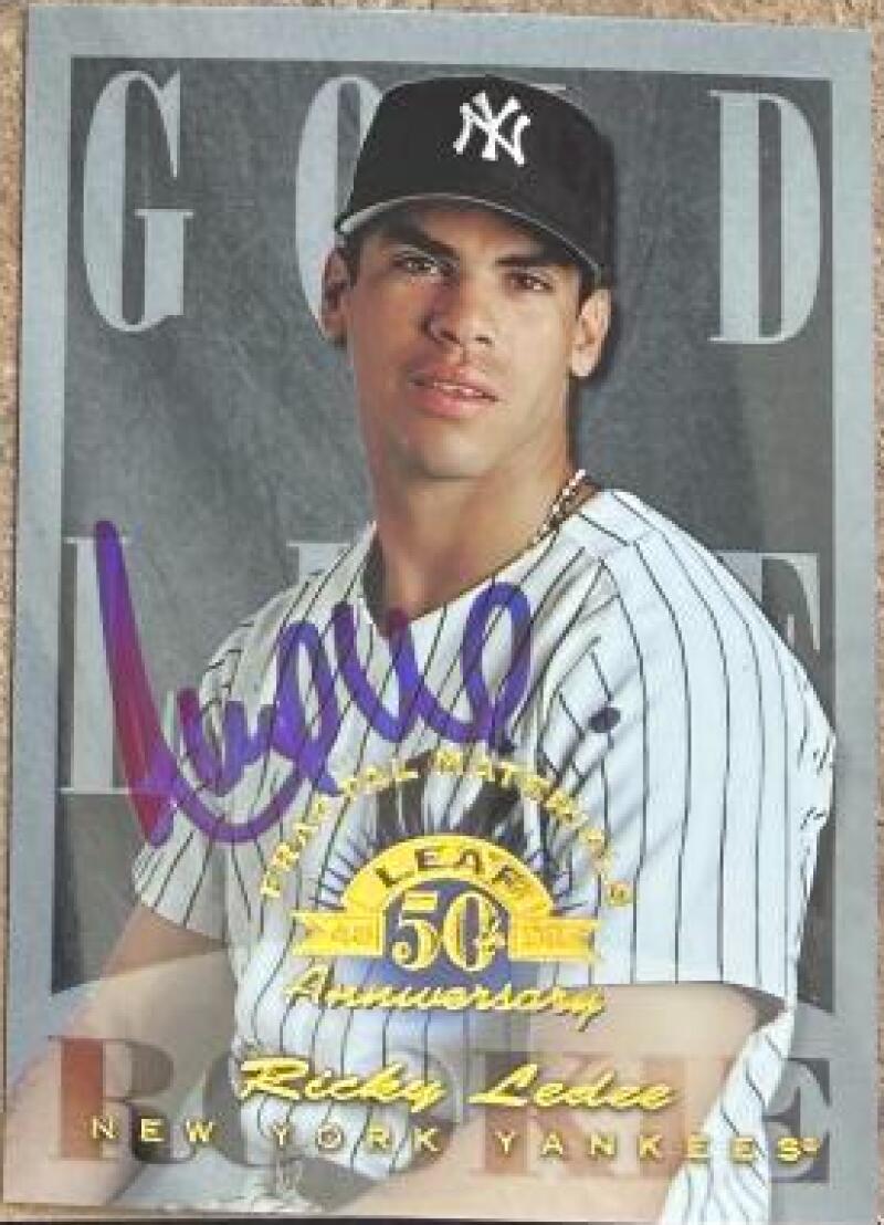 Ricky Ledee Signed 1998 Leaf Fractal Materials Baseball Card - New York Yankees #190 GLR, PX, SN3250, PR3050