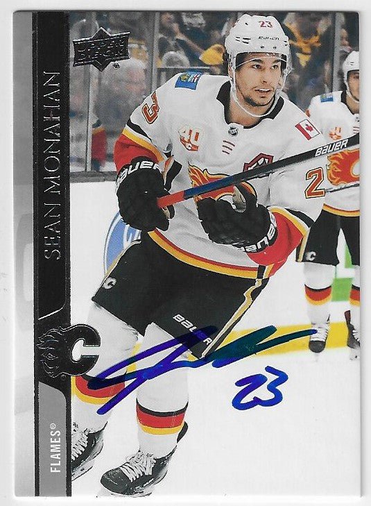 Sean Monahan Signed 2020-21 Upper Deck Hockey Card - Calgary Flames