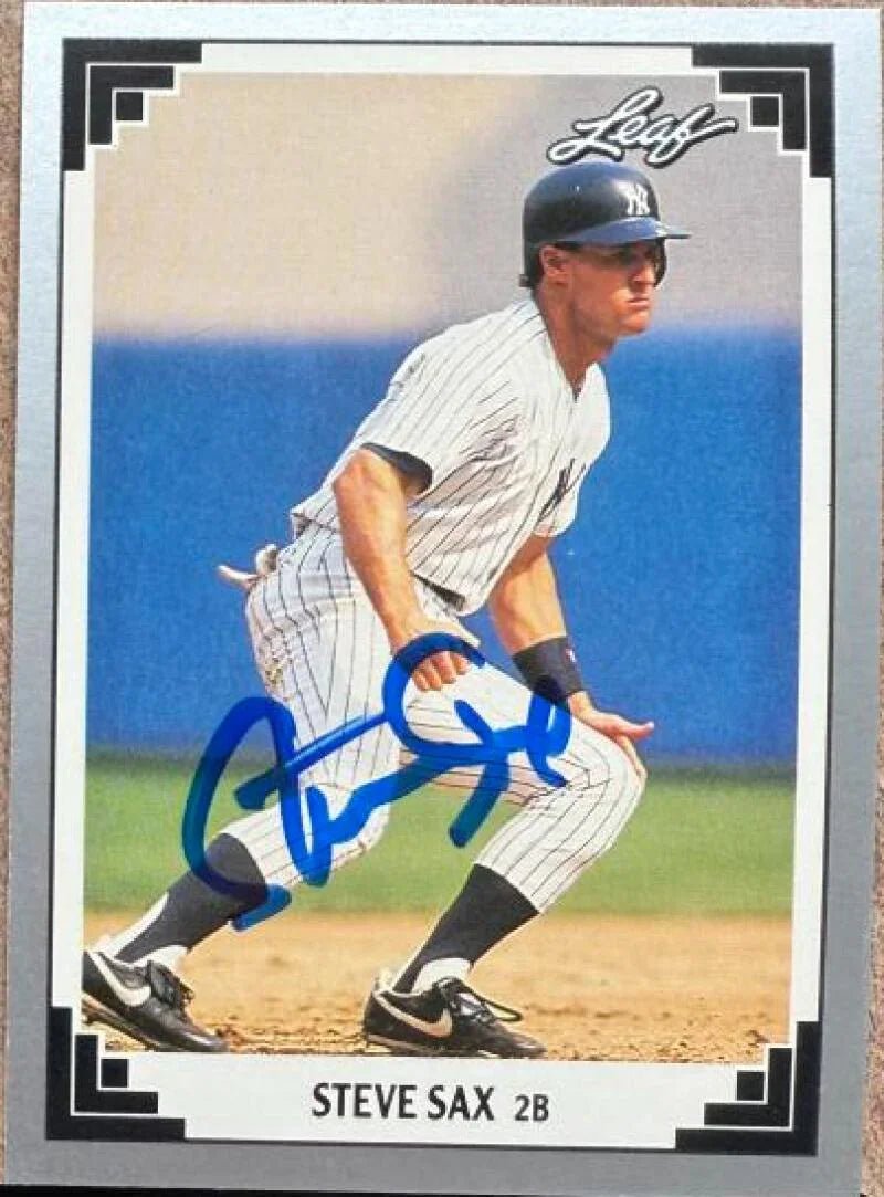 Steve Sax Autographed 1991 Leaf - New York Yankees #220