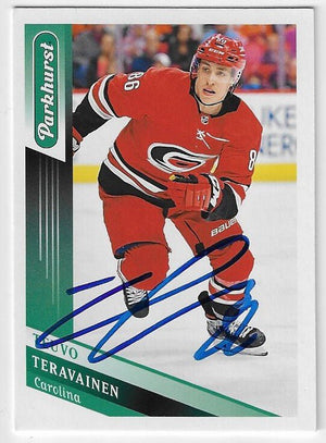 Teuvo Teravainen Signed 2019-20 Parkhurst Hockey Card - Carolina Hurricanes