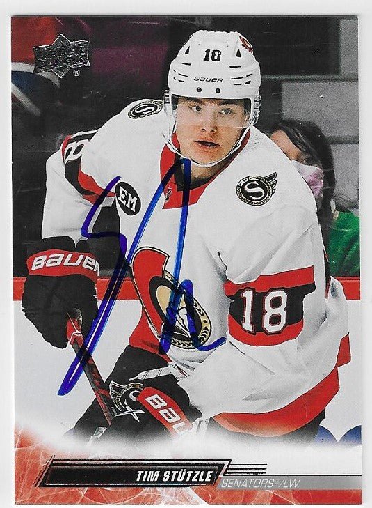 Tim Stutzle Signed 2022-23 Upper Deck Hockey Card - Ottawa Senators