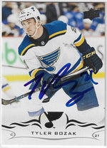 Tyler Bozak Signed 2018-19 Upper Deck Hockey Card - St Louis Blues