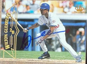 Wilton Guerrero Signed 1998 Pacific Baseball Card - Los Angeles Dodgers #330