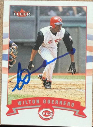 Wilton Guerrero Signed 2002 Fleer Baseball Card - Cincinnati Reds #156