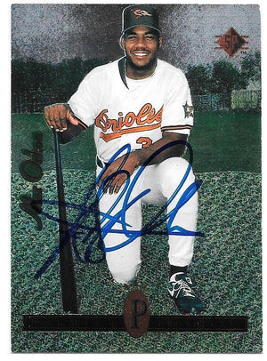Alex Ochoa Signed 1994 SP Baseball Card - Baltimore Orioles - PastPros