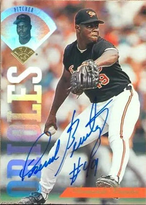 Armando Benitez Signed 1995 Leaf Baseball Card - Baltimore Orioles