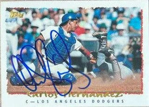 Carlos Hernandez Signed 1995 Topps Baseball Card - Los Angeles Dodgers