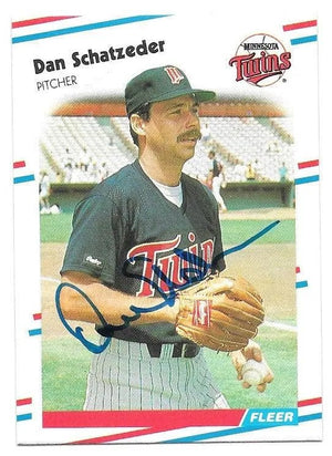 Dan Schatzeder Signed 1988 Fleer Baseball Card - Minnesota Twins
