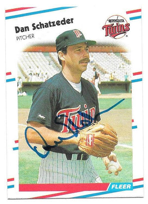 Dan Schatzeder Signed 1988 Fleer Baseball Card - Minnesota Twins - PastPros
