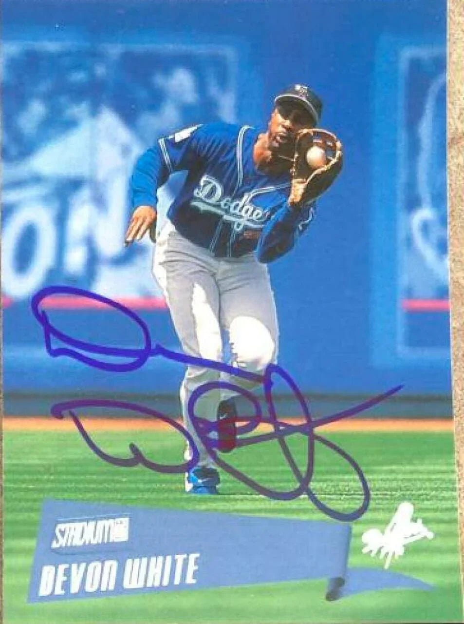 Devon White Signed 2000 Stadium Club Baseball Card - Los Angeles Dodgers