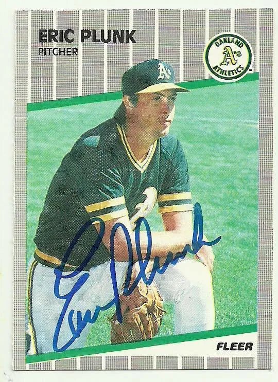Eric Plunk Signed 1989 Fleer Baseball Card - Oakland A's