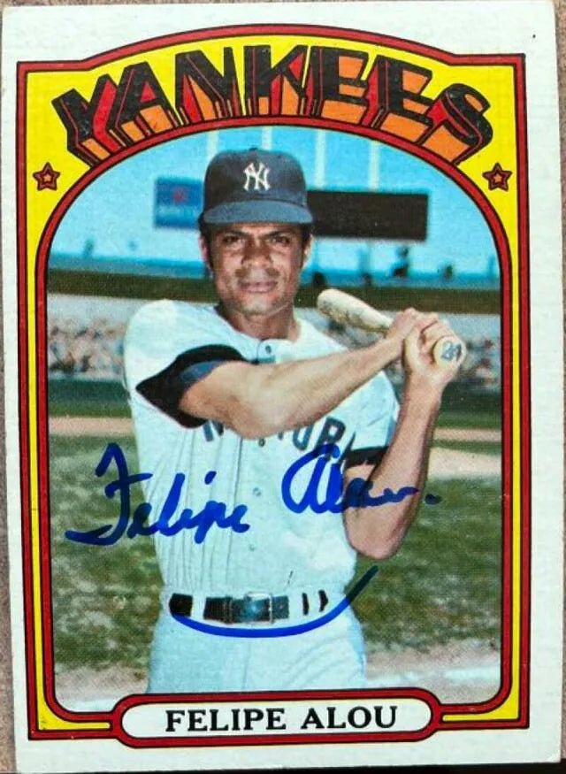 Felipe Alou Signed 1972 Topps Baseball Card - New York Yankees