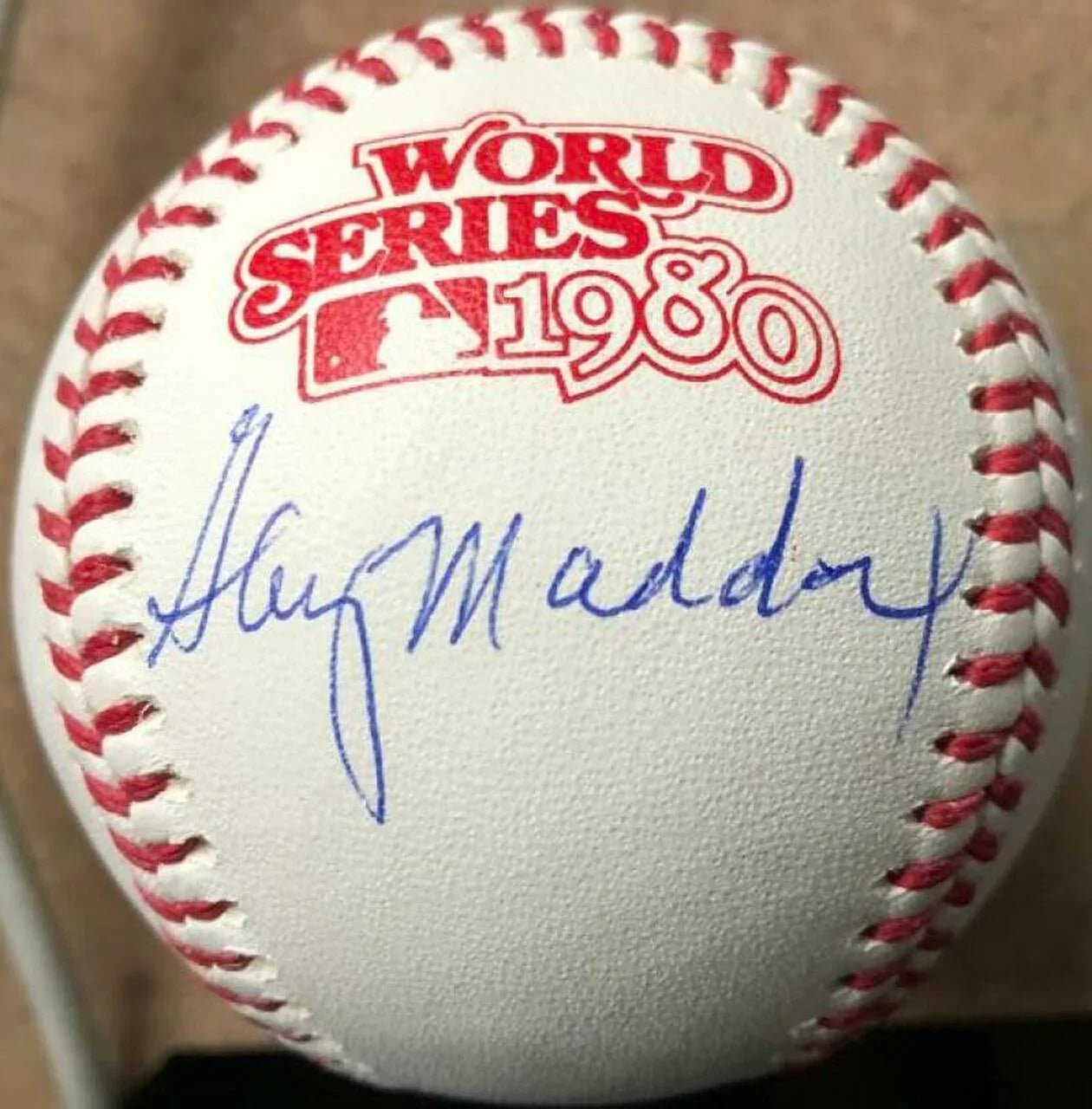 Garry Maddox Signed Rawlings Official 1980 World Series Baseball