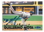 Guillermo Mota Signed 1999 Fleer Tradition Baseball Card - Montreal Expos - PastPros