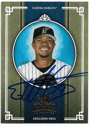 Guillermo Mota Signed 2005 Donruss Diamond Kings Baseball Card - Florida Marlins