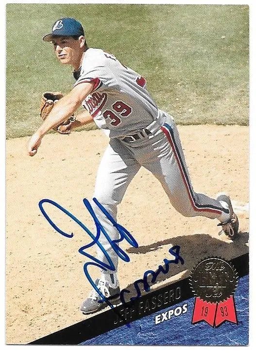 Jeff Fassero Signed 1993 Leaf Baseball Card - Montreal Expos