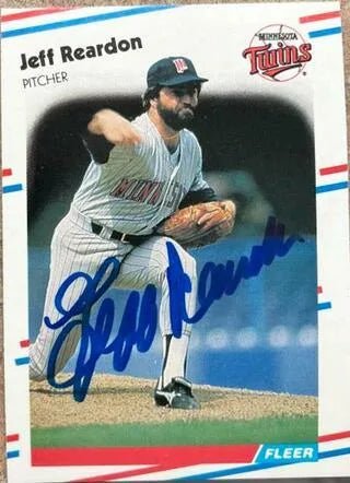 Jeff Reardon Signed 1988 Fleer Baseball Card - Minnesota Twins