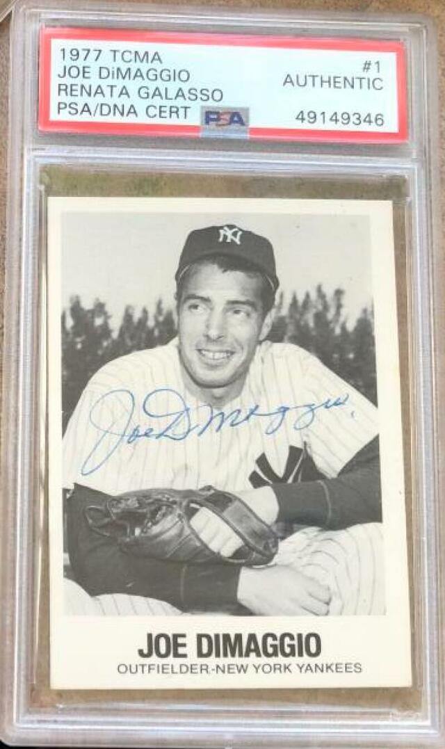 Joe DiMaggio Signed 1977 Renata Galasso Baseball Card - New York Yankees - PSA/DNA - PastPros