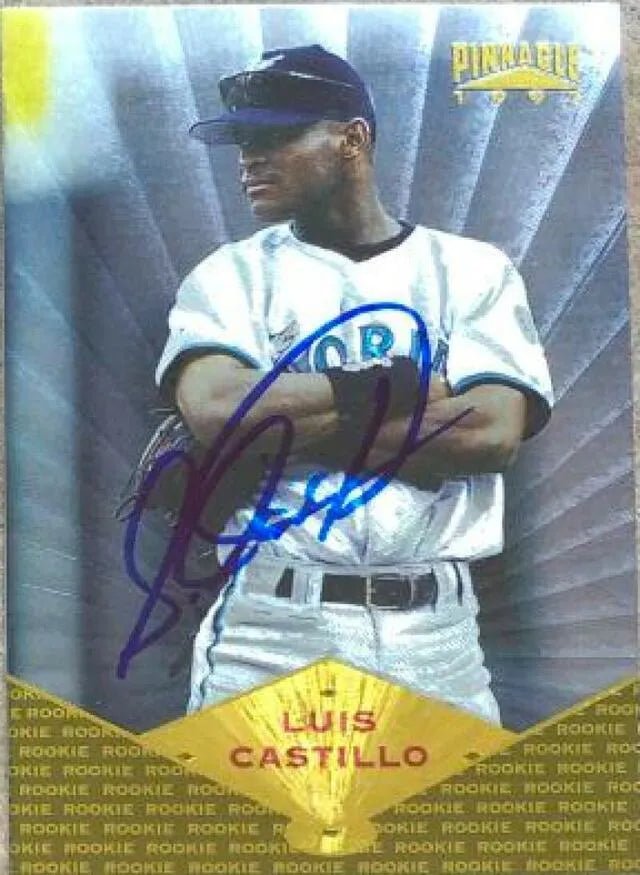 Luis Castillo Signed 1997 Pinnacle Museum Collection Baseball Card - Florida Marlins
