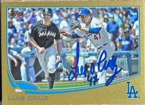 Luis Cruz Signed 2013 Topps Gold Baseball Card - Los Angeles Dodgers