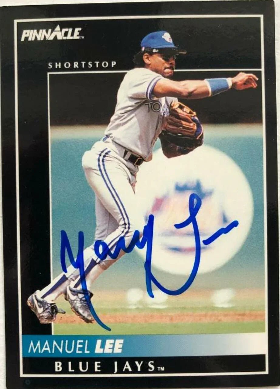 Manny Lee Signed 1992 Pinnacle Baseball Card - Toronto Blue Jays