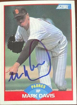 Mark Davis Signed 1989 Score Baseball Card - San Diego Padres - PastPros