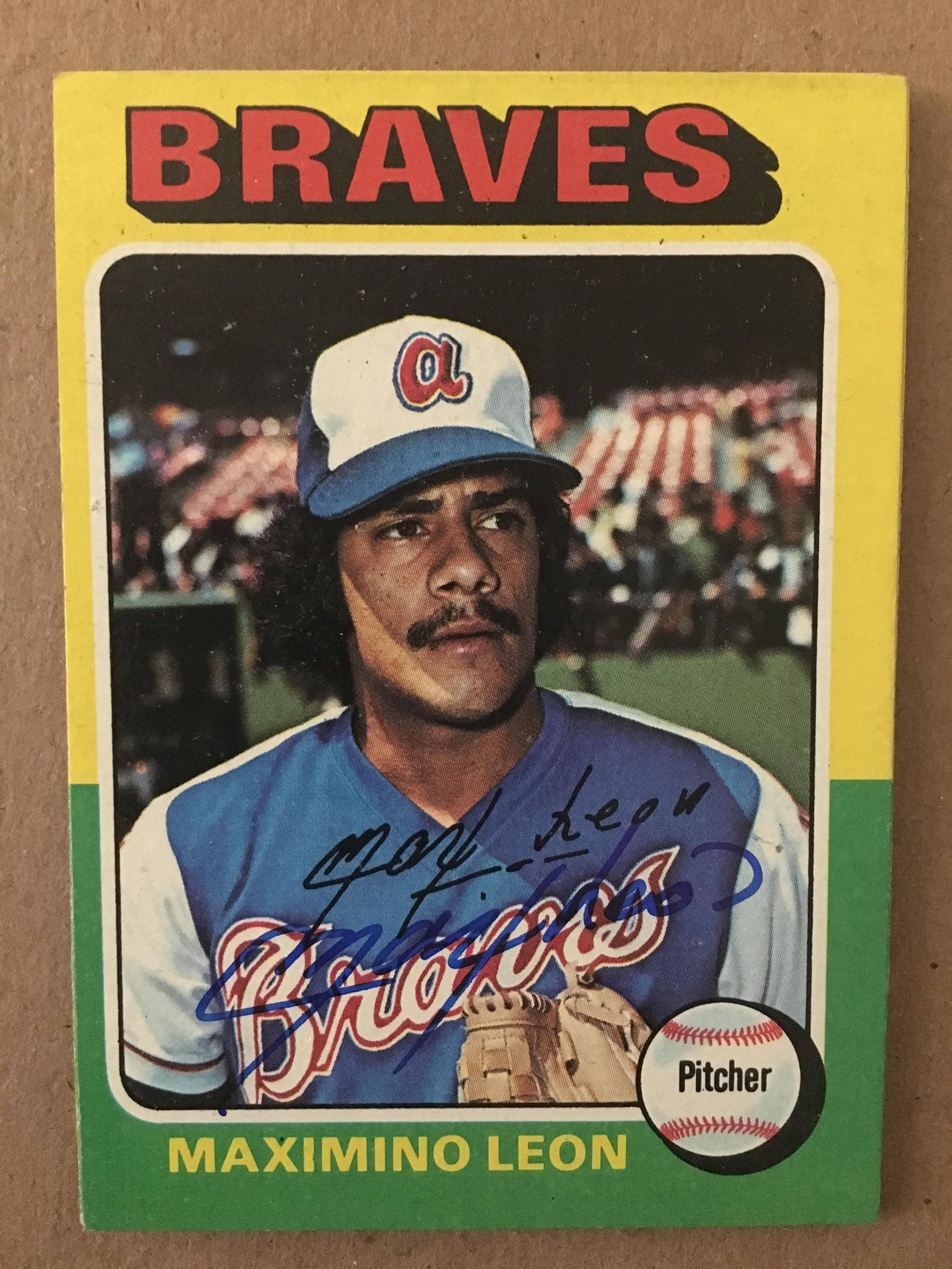 Max Leon Signed 1975 Topps Baseball Card - Atlanta Braves - PastPros