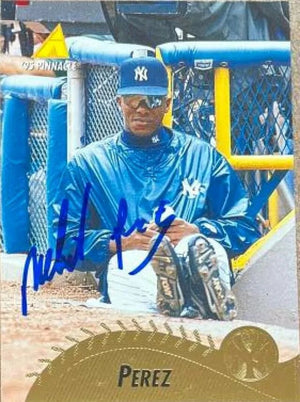 Melido Perez Signed 1995 Pinancle Baseball Card - New York Yankees