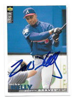 Mike Kelly Signed 1995 Collector's Choice Baseball Card - Atlanta Braves - PastPros