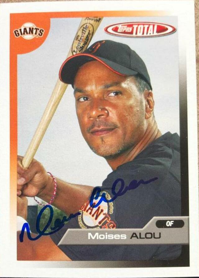 Moises Alou Signed 2005 Topps Total Baseball Card - San Francisco Giants - PastPros