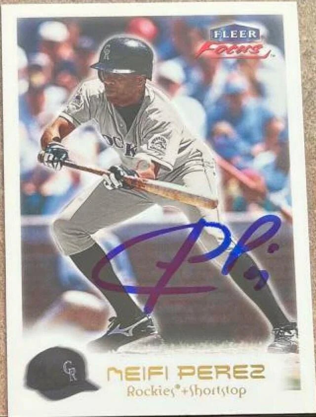 Neifi Perez Signed 2000 Fleer Focus Baseball Card - Colorado Rockies