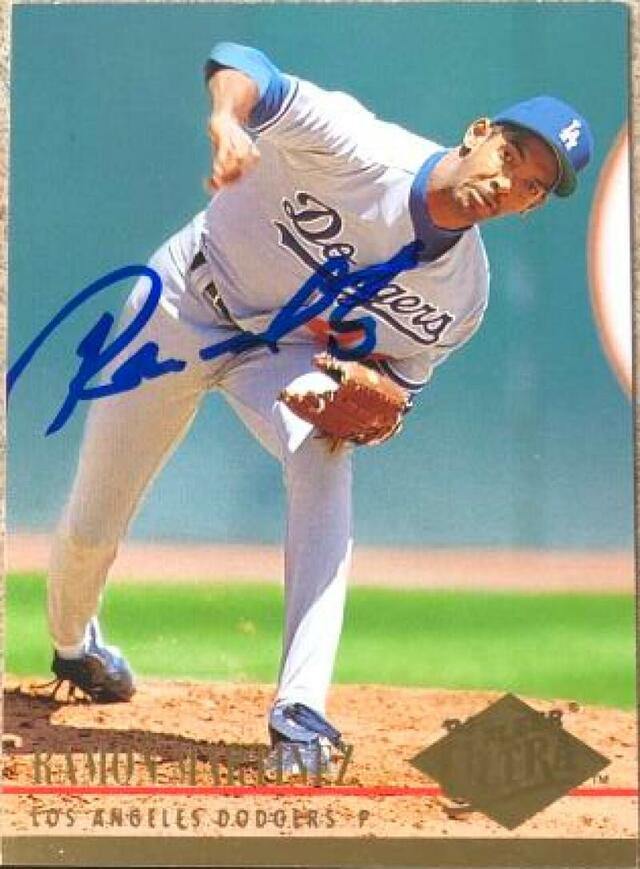 Ramon Martinez Signed 1994 Fleer Ultra Baseball Card - Los Angeles Dodgers - PastPros