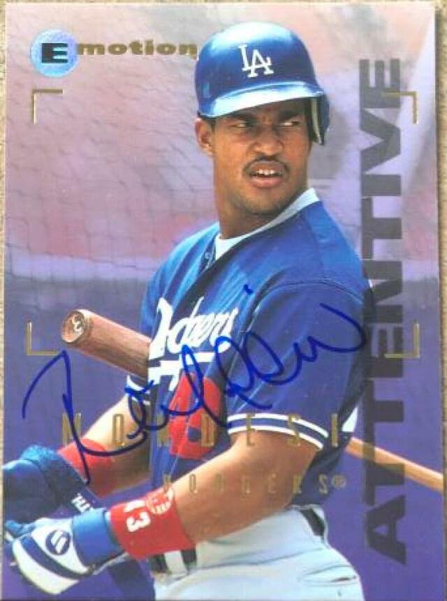 Raul Mondesi Signed 1995 Skybox E-Motion Baseball Card - Los Angeles Dodgers - PastPros