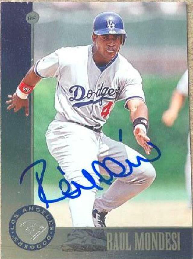 Raul Mondesi Signed 1996 Leaf Baseball Card - Los Angeles Dodgers - PastPros