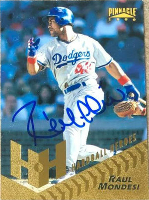 Raul Mondesi Signed 1996 Pinnacle Baseball Card - Los Angeles Dodgers - PastPros
