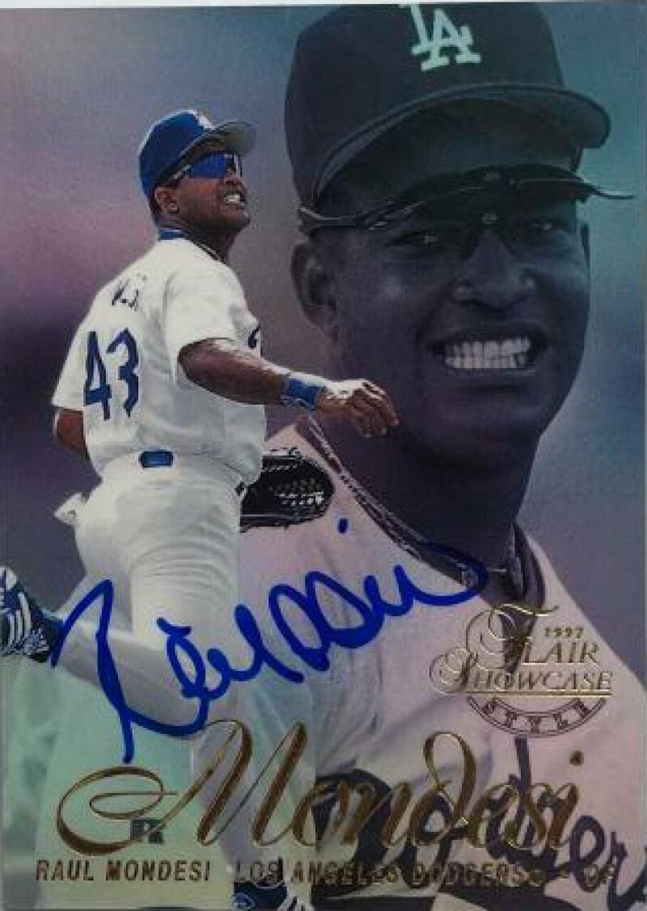Raul Mondesi Signed 1997 Flair Showcase Baseball Card - Los Angeles Dodgers - PastPros
