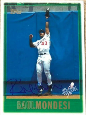 Raul Mondesi Signed 1997 Topps Baseball Card - Los Angeles Dodgers