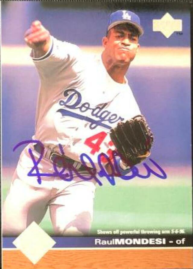 Raul Mondesi Signed 1997 Upper Deck Baseball Card - Los Angeles Dodgers - PastPros