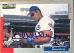 Raul Mondesi Signed 1998 Collector's Choice Baseball Card - Los Angeles Dodgers