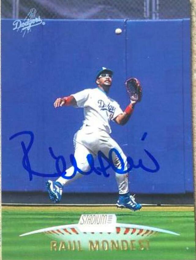 Raul Mondesi Signed 1999 Stadium Club Baseball Card - Los Angeles Dodgers - PastPros