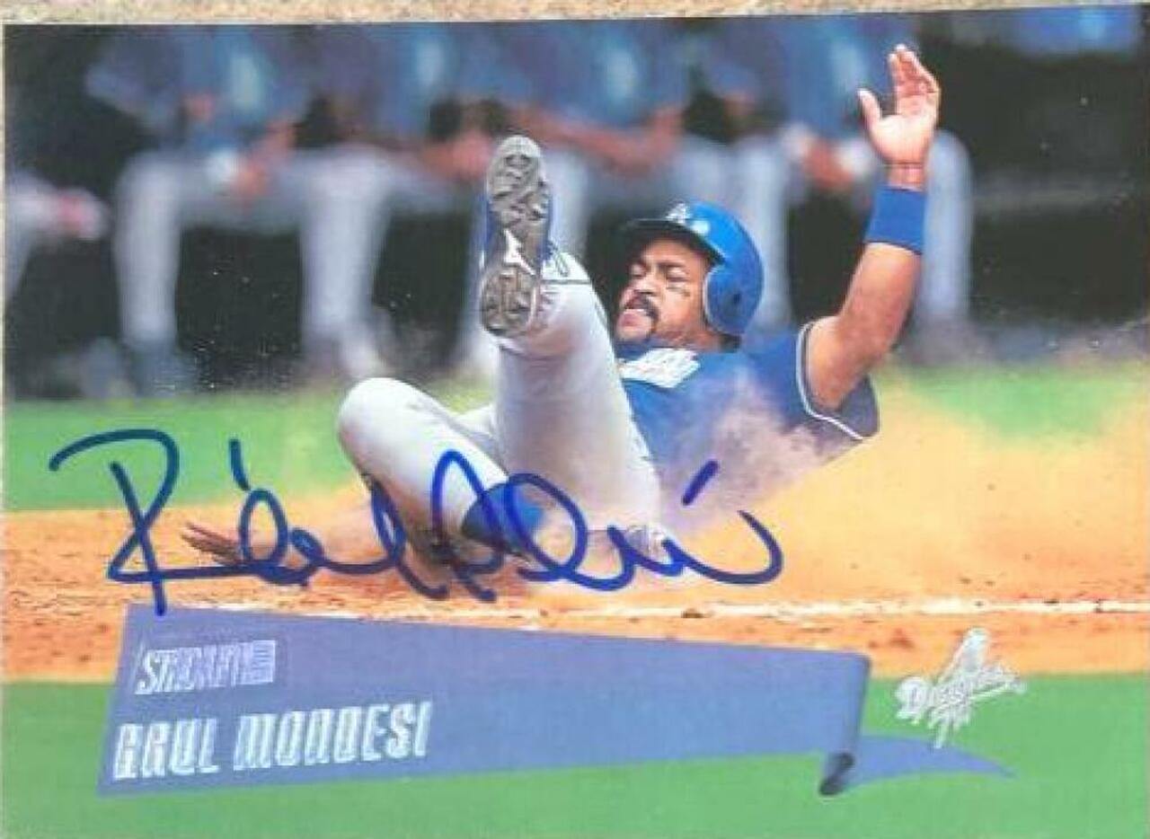 Raul Mondesi Signed 2000 Stadium Club Baseball Card - Los Angeles Dodgers - PastPros